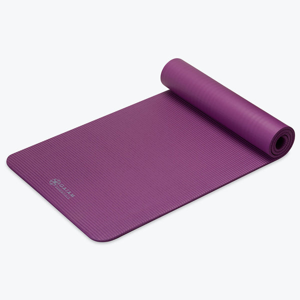 GAIAM ESSENTIALS FITNESS MAT & SLING (10MM) - PURPLE